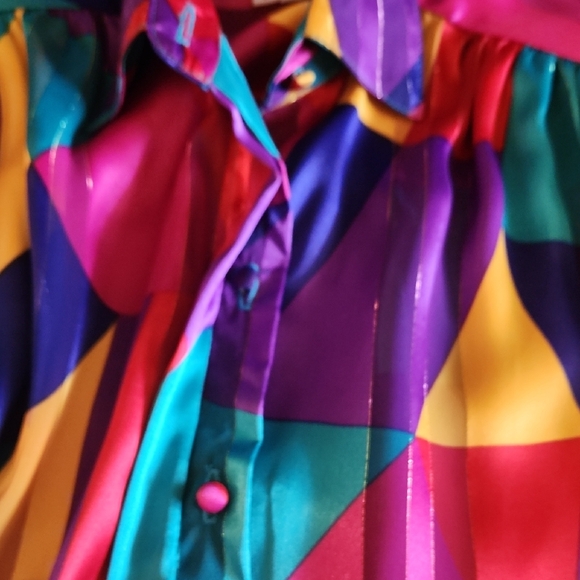 Anastasia Beverly Hills Multicolor Geometric Satin Button-Up Blouse - Picture 6 of 8
